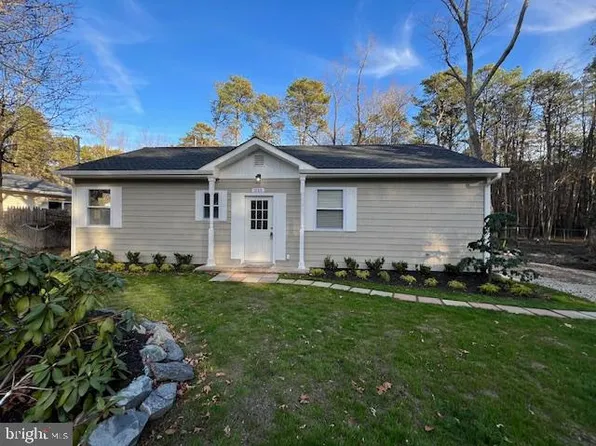 211 Palm Ave, Browns Mills, NJ 08015