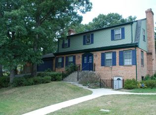 9000 Tuckerman Ln, Potomac, MD 20854