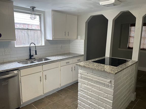 4th image of 7214 Shady Arbor Ln