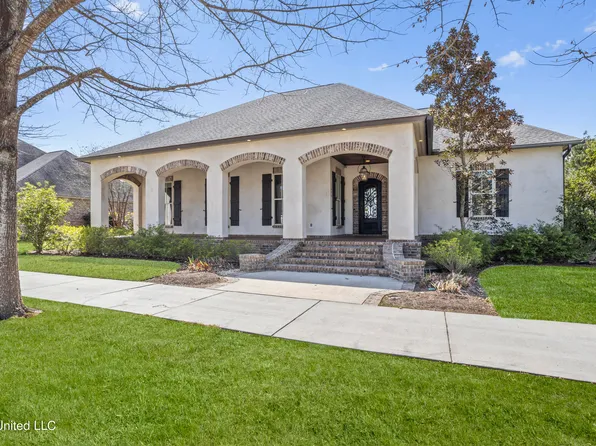 11995 Preservation Dr, Gulfport, MS 39503