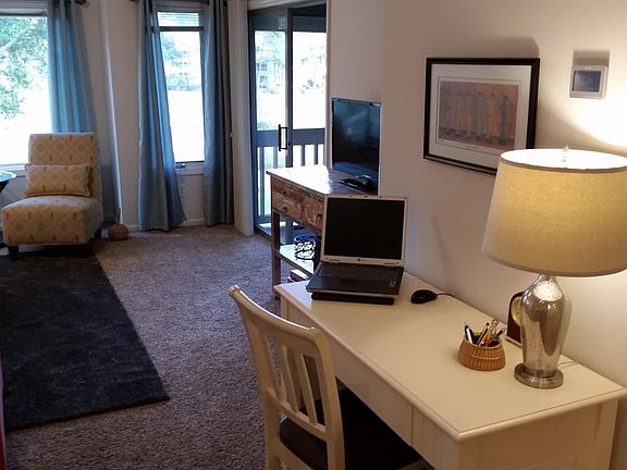 Wireless Internet / Desk / Study area