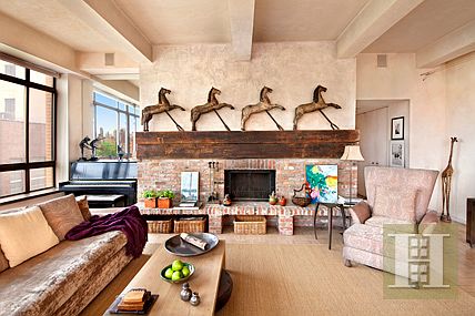 3rd image of 644 Greenwich St #6C