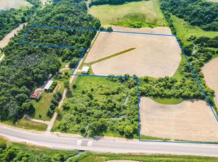 S5677 State Highway 136, Baraboo, WI 53913