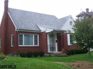 619 Halfmoon St, Bellefonte, PA 16823