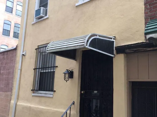 202 N Clifton St, Philadelphia, PA 19107