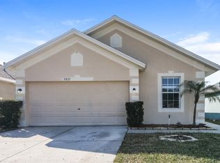 7517 Oxford Garden Cir, Apollo Beach, FL 33572