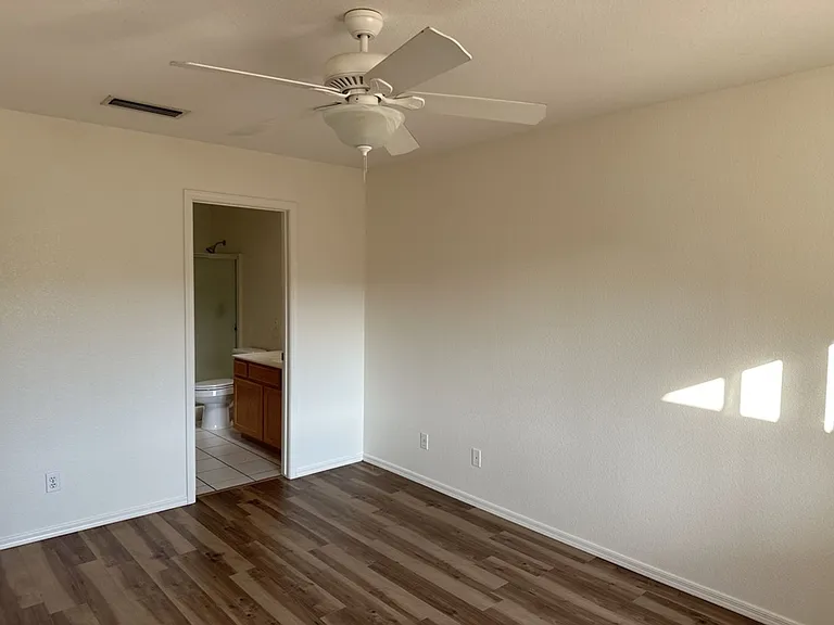 1340 Garvey Dr — Photo 13