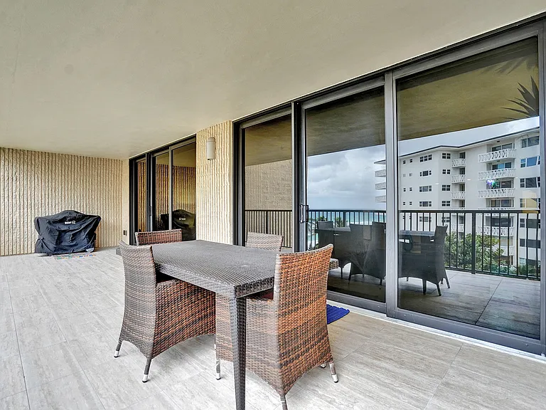 1167 Hillsboro Mile Bch #405HILLSBORO — Photo 21