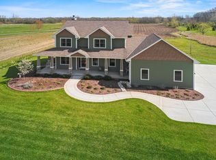 S103W22200 Kelsey Ave, Big Bend, WI 53103