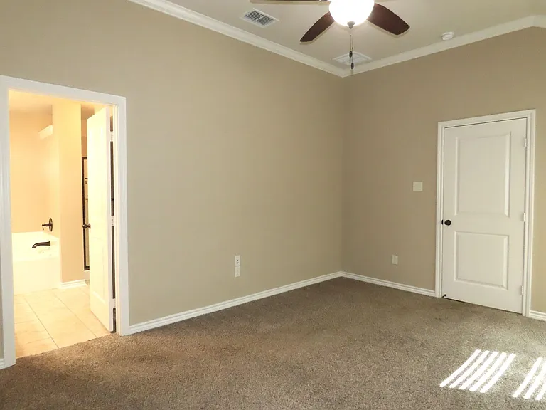 414 Asher — Photo 26
