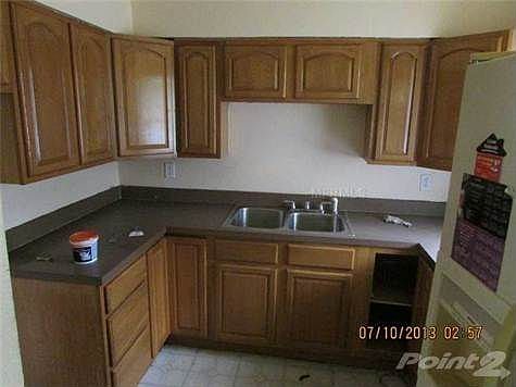 2nd image of 2335 Booker St