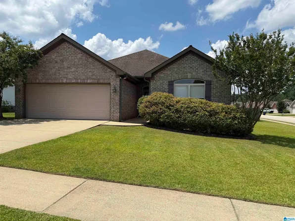 12596 Cottage Cir, Northport, AL 35475