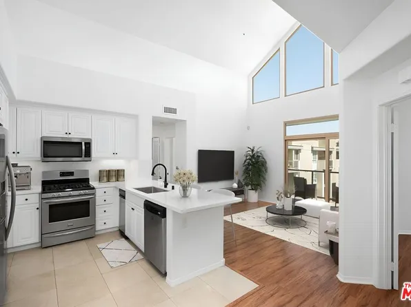 13044 Pacific Promenade APT 410, Playa Vista, CA 90094