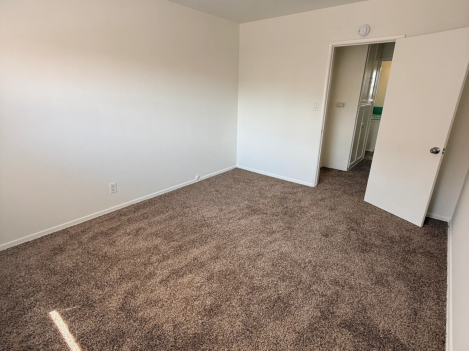 1 bed, $1,550 — Photo 2
