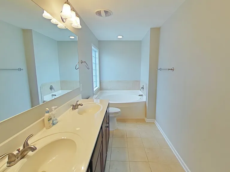 177 Bayleaf Dr — Photo 8