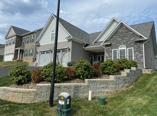 7932 Carriage Park Dr, Roanoke, VA 24019