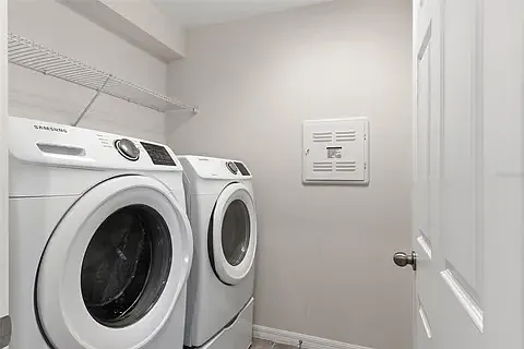 16747 Olive Hill Dr — Photo 9