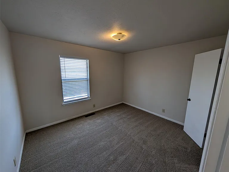 7800 Northcrest Blvd #204 — Photo 17