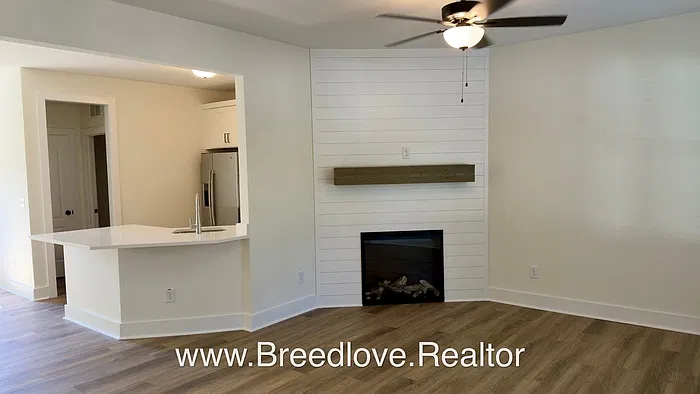 12315 Oak Ave — Photo 3