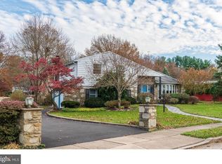 805 Black Angus Ln, Huntingdon Valley, PA 19006