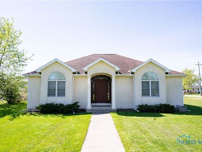 1908 Riverview Dr, Defiance, OH, 43512