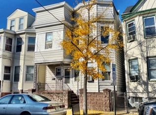 102 Highland St, Paterson, NJ 07524