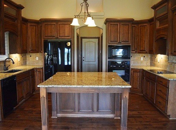 Look at all the space in this kitchen!