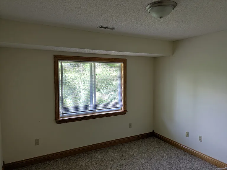 54 Hart Pl #7 — Photo 3