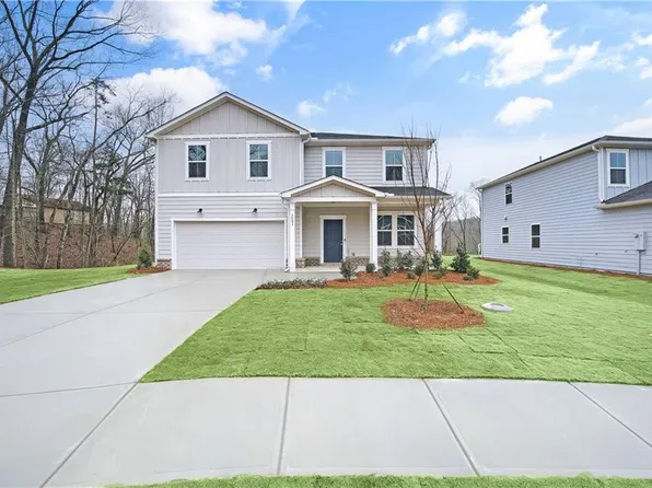 3003 Orwell Dr, Gainesville, GA 30507