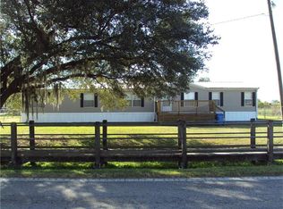 2713 Sparkman Rd, Plant City, FL 33566