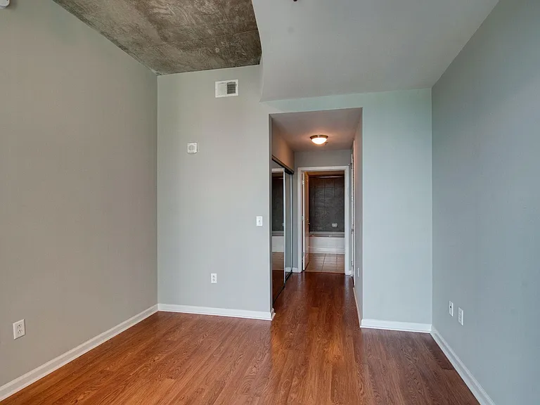 415 Church St #2613 — Photo 16