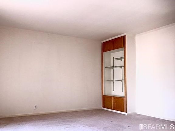 4th image of 1963 34th Ave