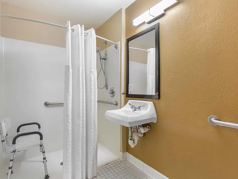 Superior Studio - 2 Full Beds