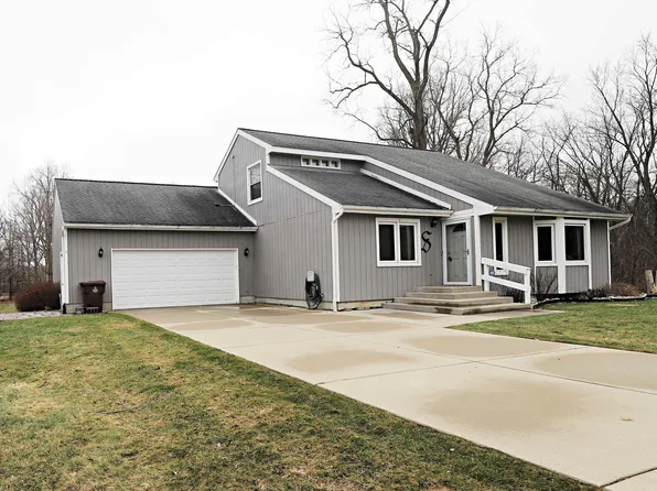 13455 Jennifer Dr, Perry, MI 48872