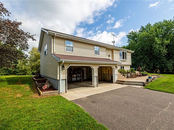2nd image of 618 Nokomis Dr Drive