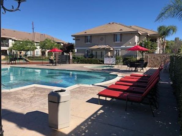 25033 Delphinium Ave APT 103