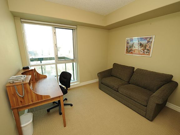 5th image of 836 15th Ave SW #1906