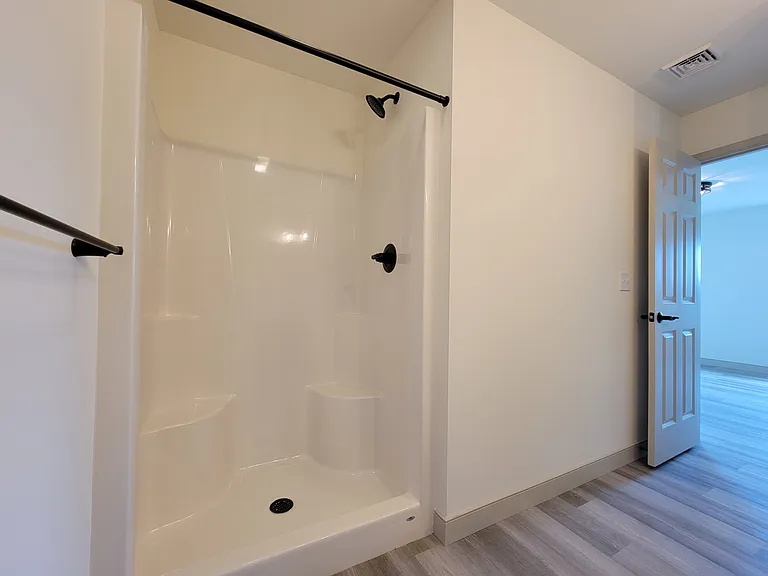 11 Yacht Ave #C — Photo 15