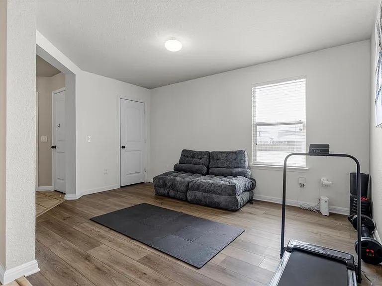 11100 Dawes Pl — Photo 24