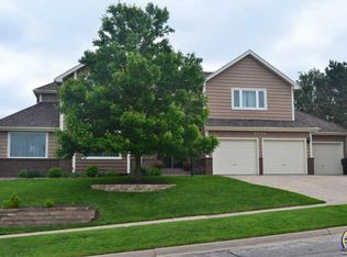 3724 SW Cobblestone Pl, Topeka, KS 66610