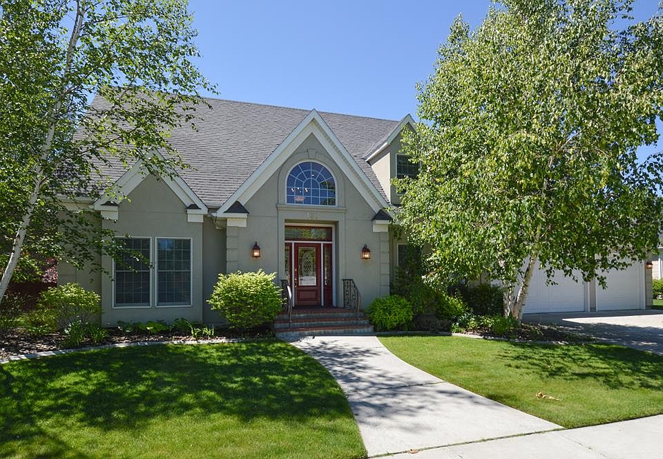 1st image of 160 Arden Dr