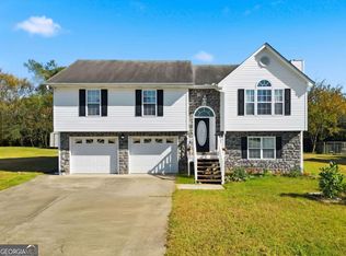 15 Greenhouse Dr SE, Cartersville, GA 30120