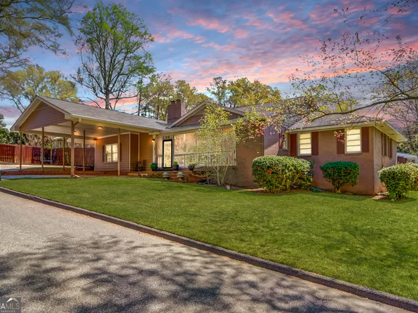 114 Pine Cir, Monroe, GA 30655