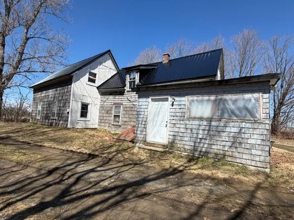 871 Madawaska Road, Caribou, ME 04736