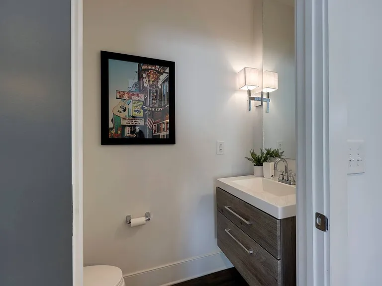 6511 Robertson Ave #1 — Photo 23