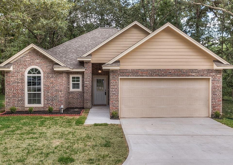 Welcome to 92 Hillsborough Drive.