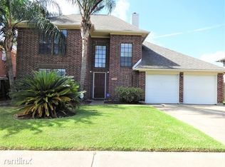 10834 Spruce Dr N, La Porte, TX 77571
