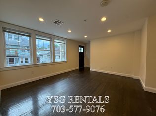 24 Sunset St #1, Boston, MA 02120