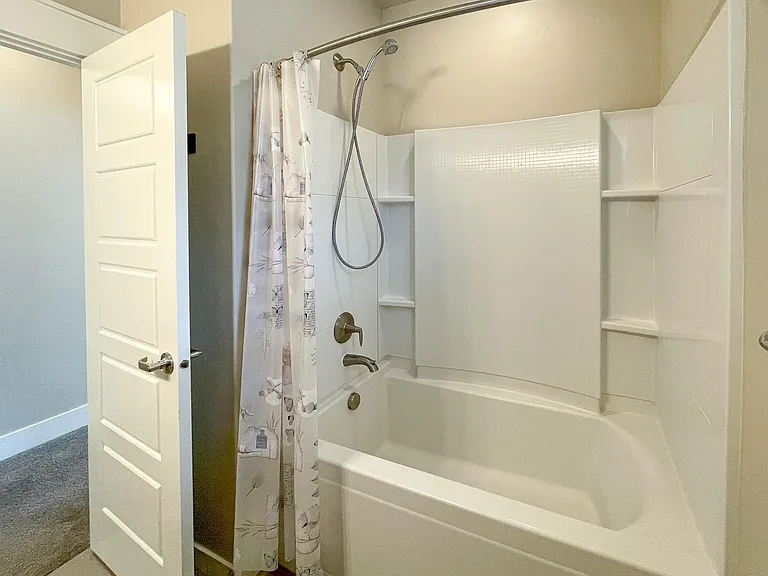 4969 N Arliss Ave — Photo 29