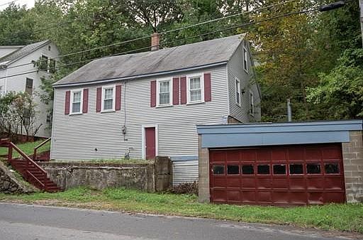 2nd image of 165 Greenwood St